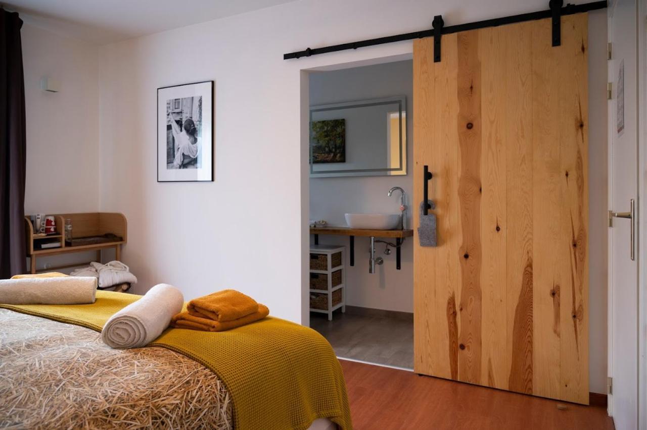 Le Val Des Cerfs - Het Hertendal Bed & Breakfast Hastiere-par-dela
